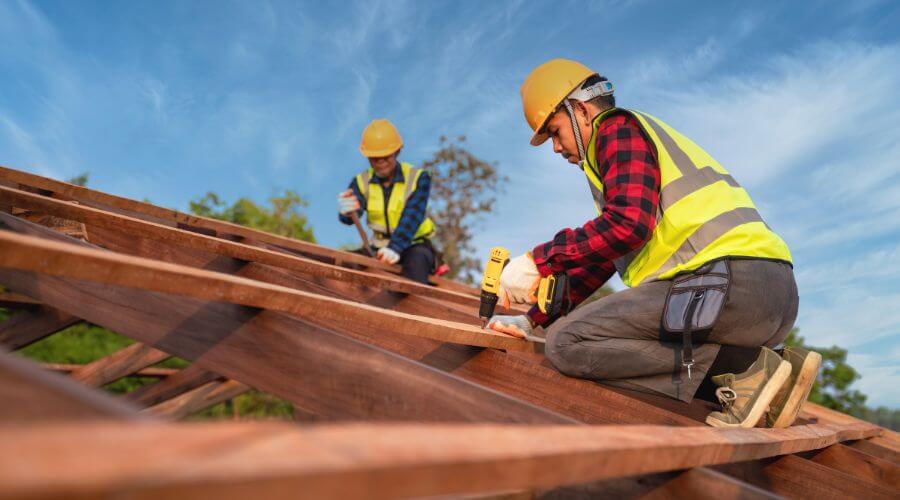 Professional Flat Roofing Installation services in Deweyville, TX